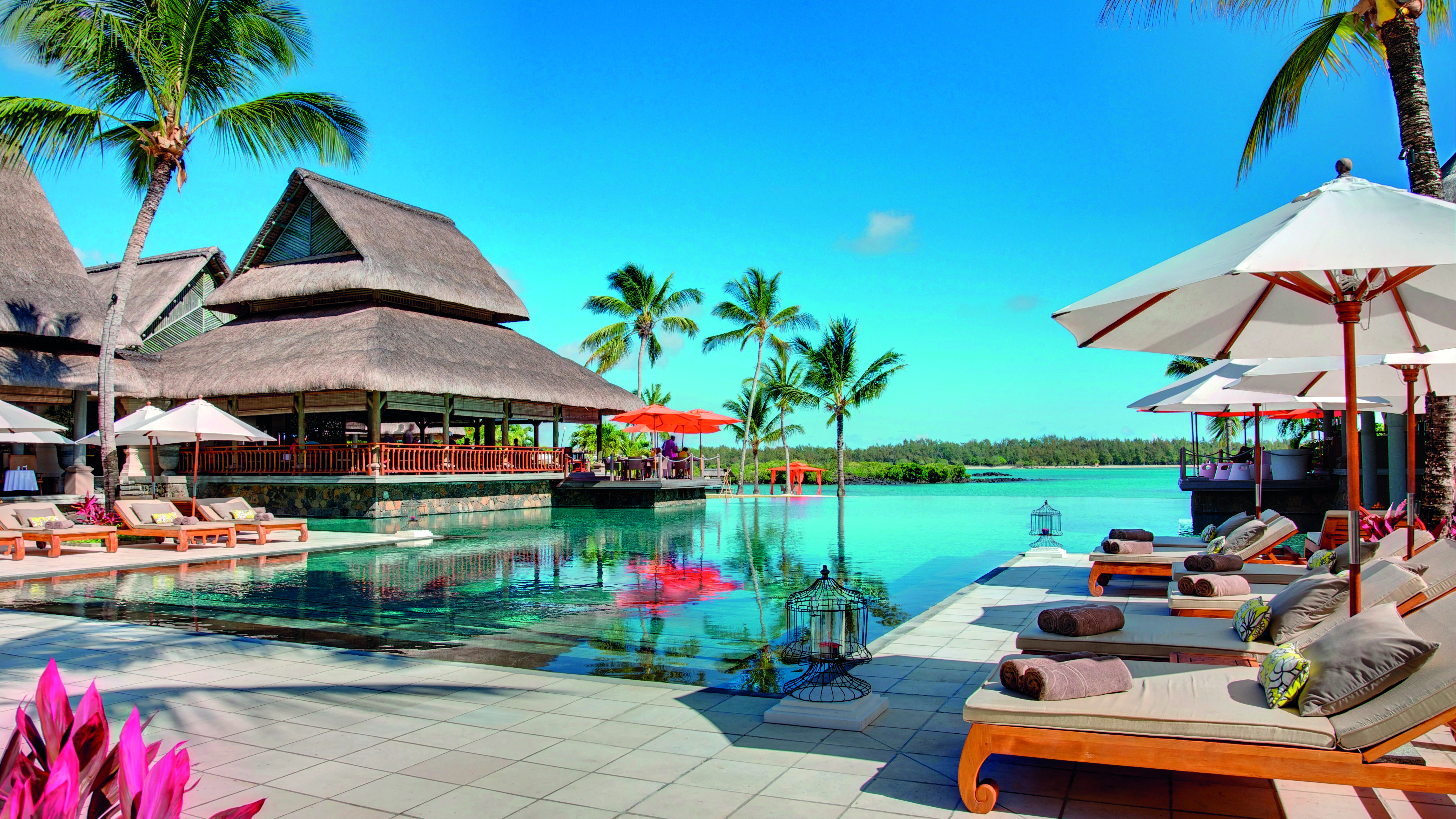 Constance Prince Maurice Poste de Flacq Esterno foto The pool at the Intercontinental Resort
