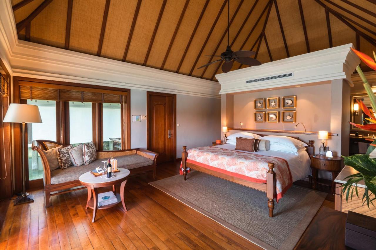 Constance Prince Maurice Poste de Flacq Esterno foto A bedroom at the resort
