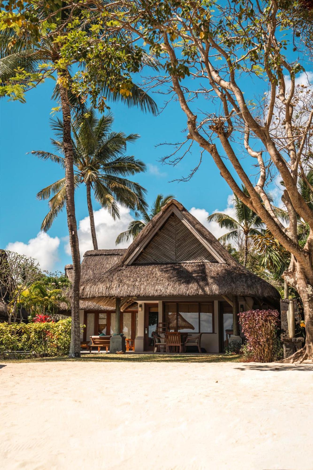 Constance Prince Maurice Poste de Flacq Esterno foto A villa at the resort