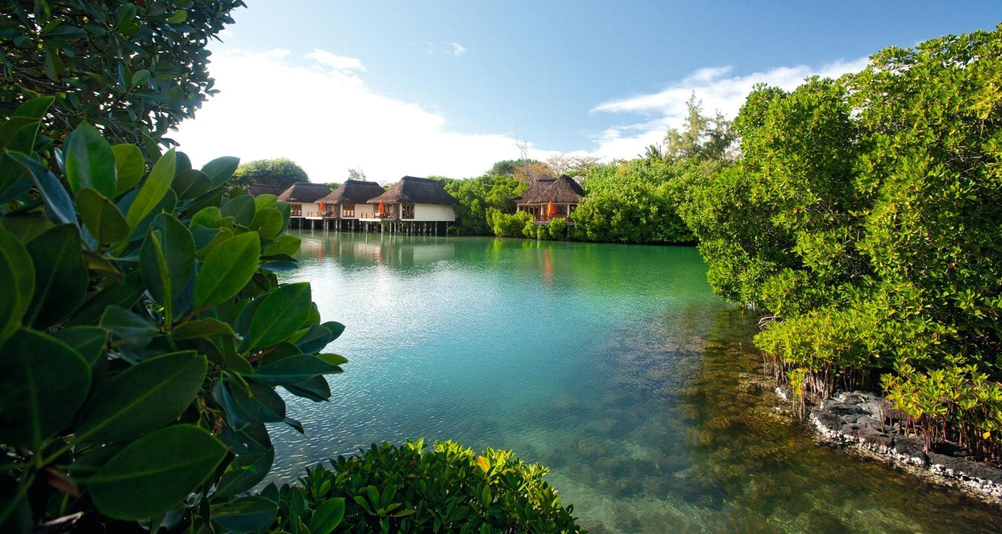 Constance Prince Maurice Poste de Flacq Esterno foto The lagoon at the resort